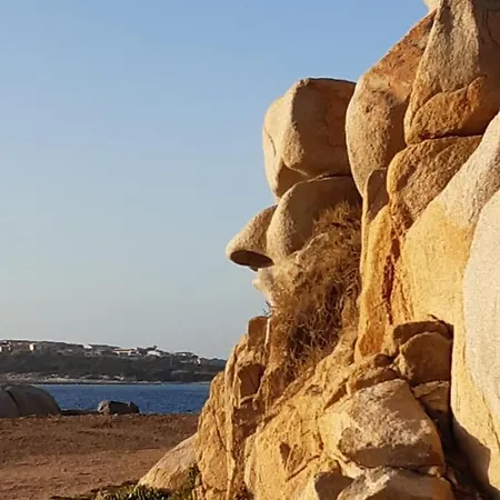 Appartamento Accogliente Trilocale A Santa Teresa di Gallura